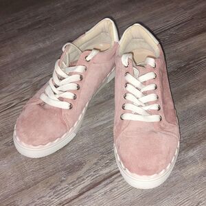 Crown and ivy suede sneakers shoes Sz 6.5